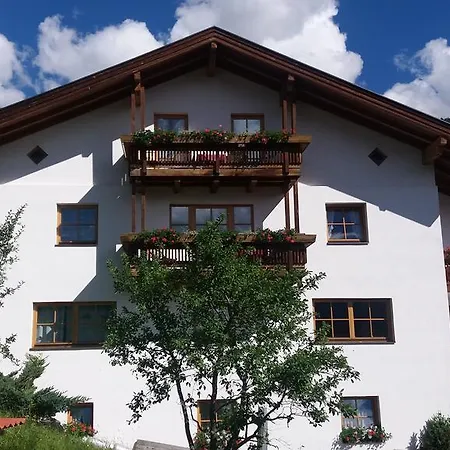 Naturerlebnis Laerchenhof Κατάλυμα σε φάρμα *