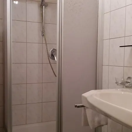 Naturerlebnis Laerchenhof مزرعة للإقامة *